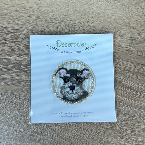 Cloth sticker - Picture 2 of 3